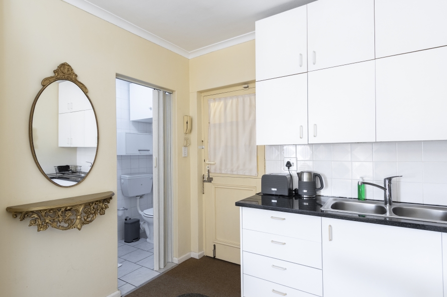 To Let 1 Bedroom Property for Rent in Van Ryneveld Western Cape